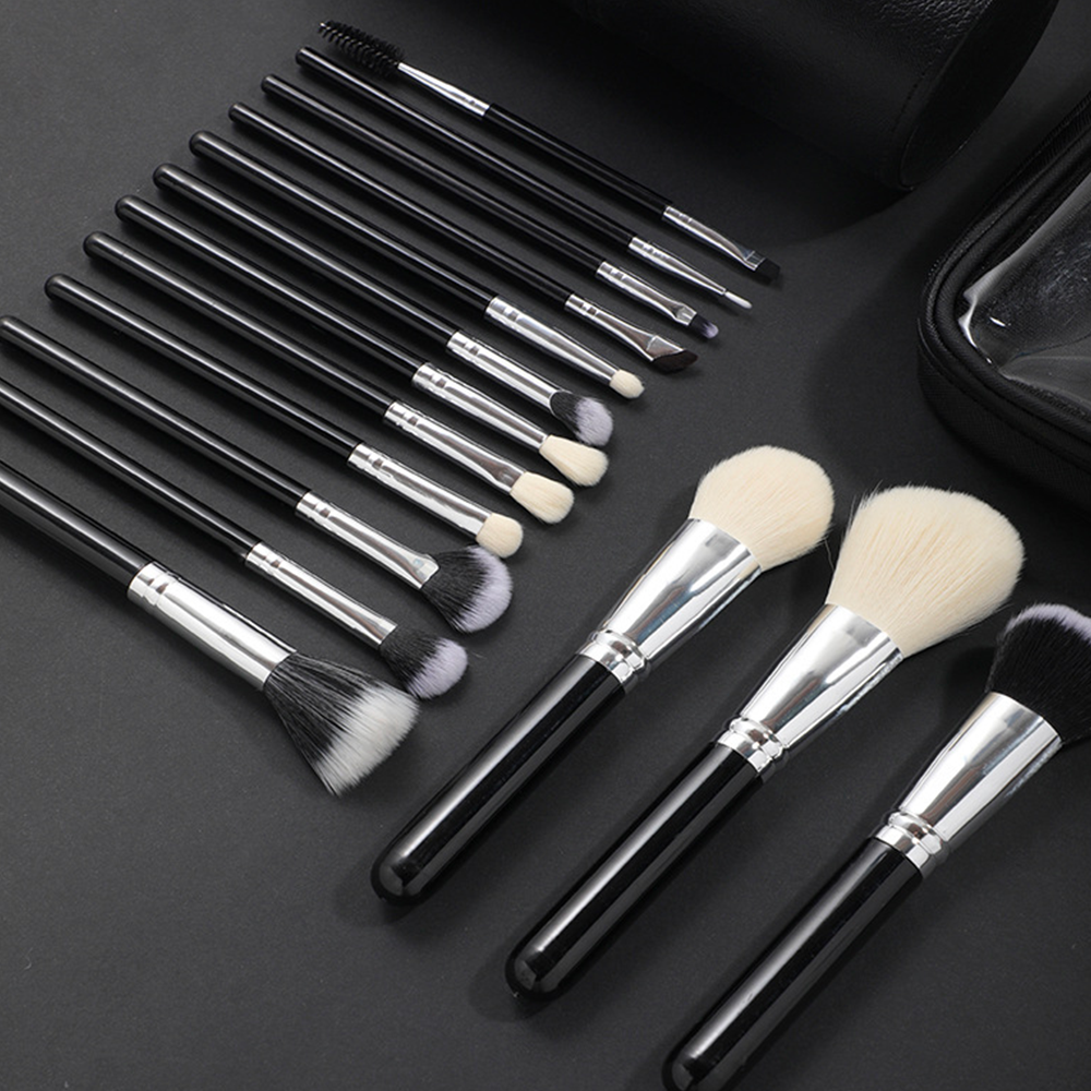 Professional makeup artist essentials bundle with 15-piece professional brush set